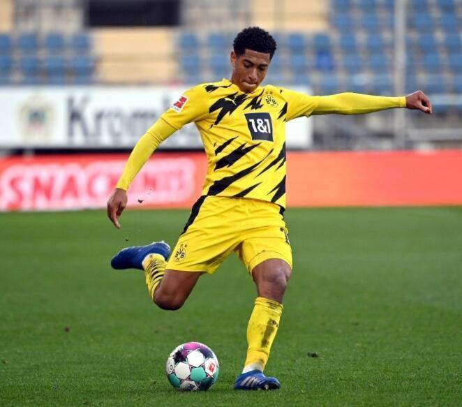 安东尼奥：王钰栋身体和精神都很疲劳，我们决定让他休息