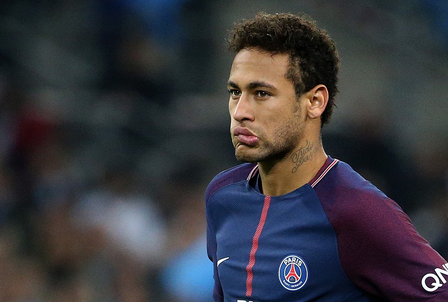 詹俊：连续两场未登场，利物浦给萨拉赫发出冬窗转会信号