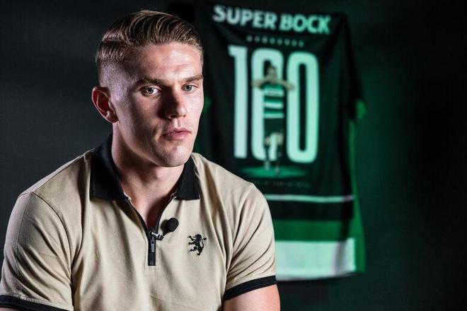 NBA交易市场动态：湖人完成签约,