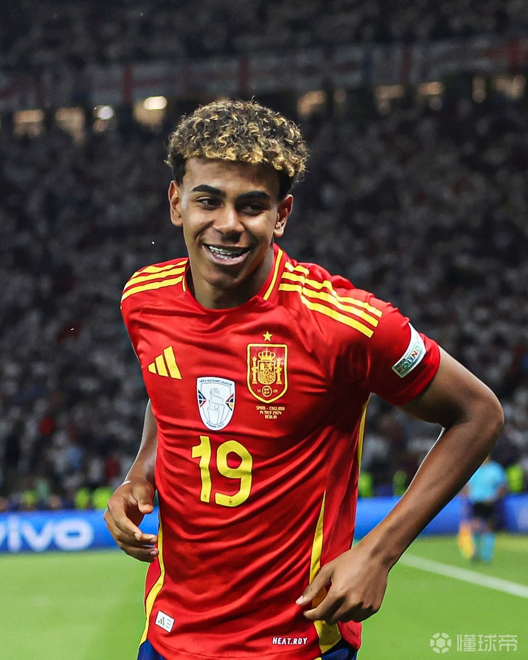 青训小将关键传球助攻队友破门