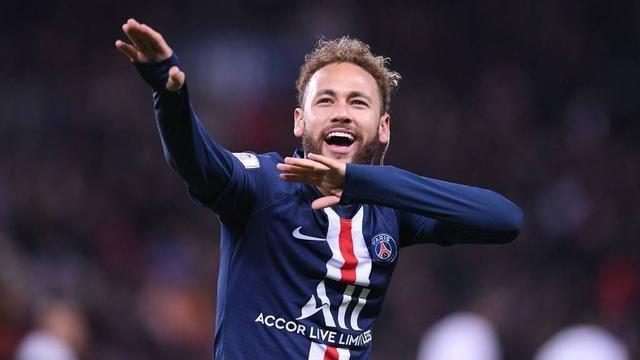 湖人惨败，詹姆斯赛后暗示球权分配有问题，没有打出团队篮球