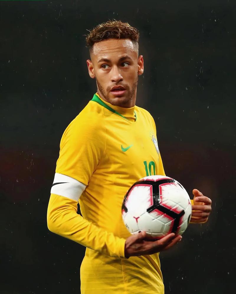 顶级内讧？俱乐部连夜回应