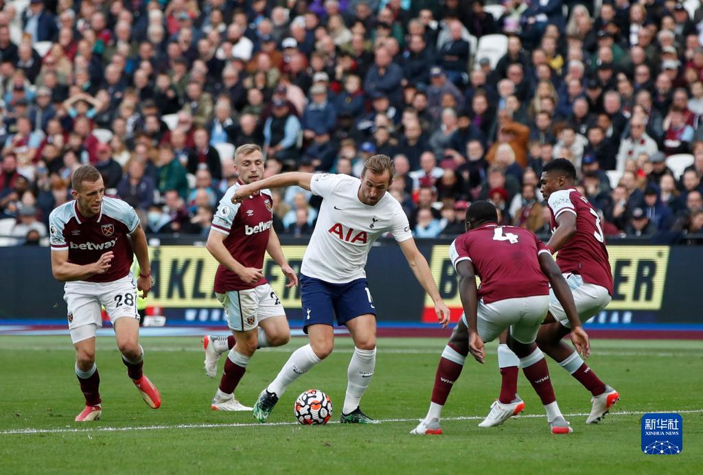 中足联官方：球员收取合同外超1万元的现金或物品，需事先申报